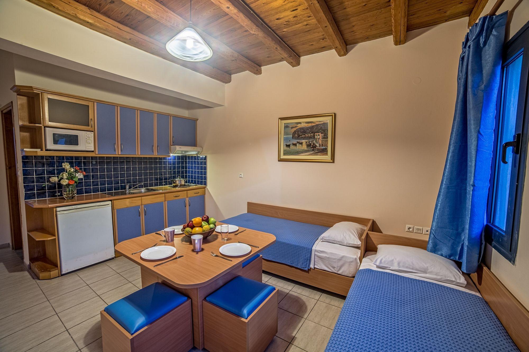 Blue Aegean Hotel & Suites Gouvai Exteriör bild