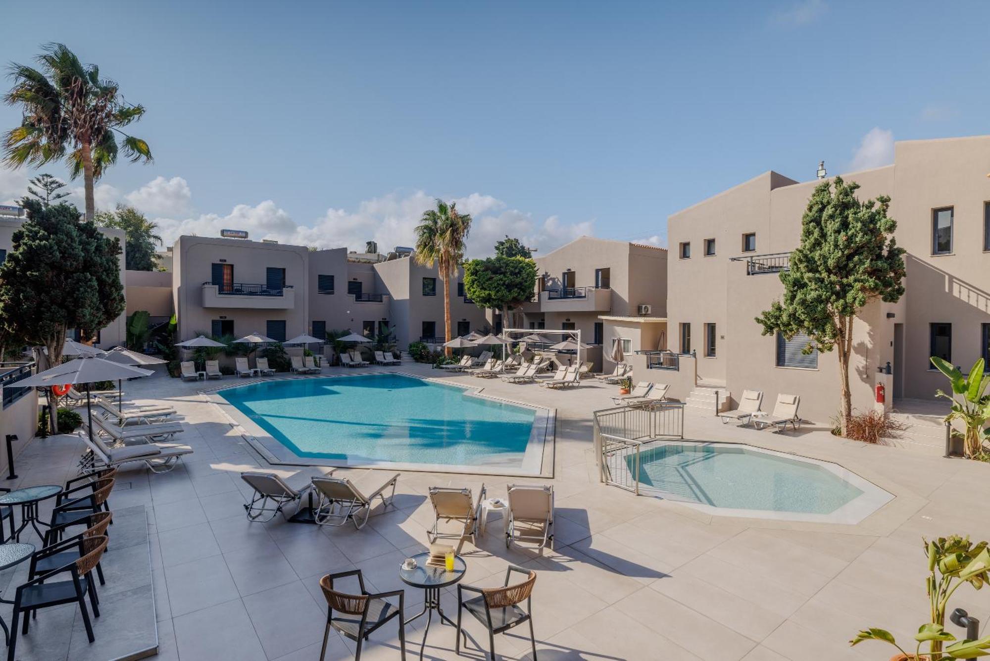 Blue Aegean Hotel & Suites Gouvai Exteriör bild